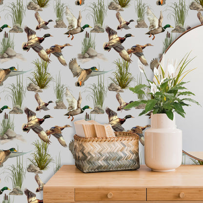 Traditional Wallpaper with Duck