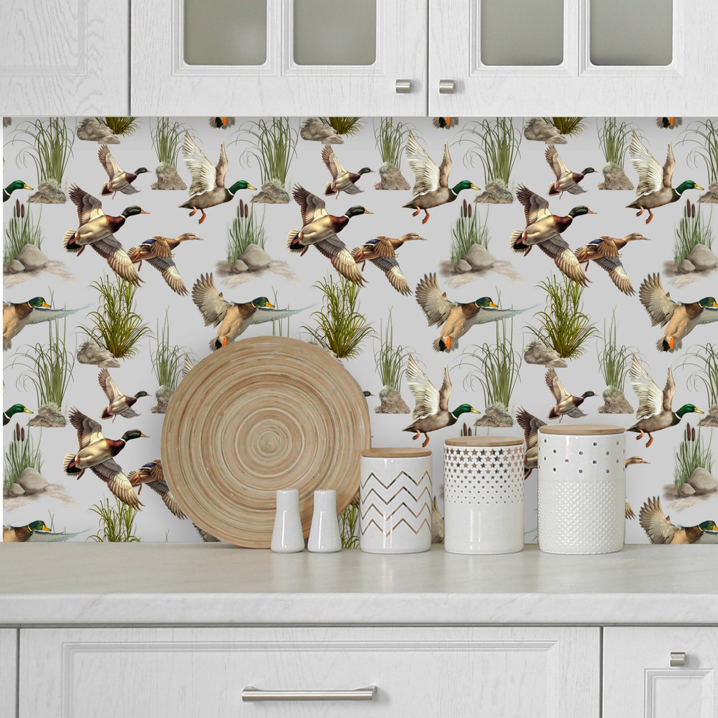 Traditional Wallpaper with Duck